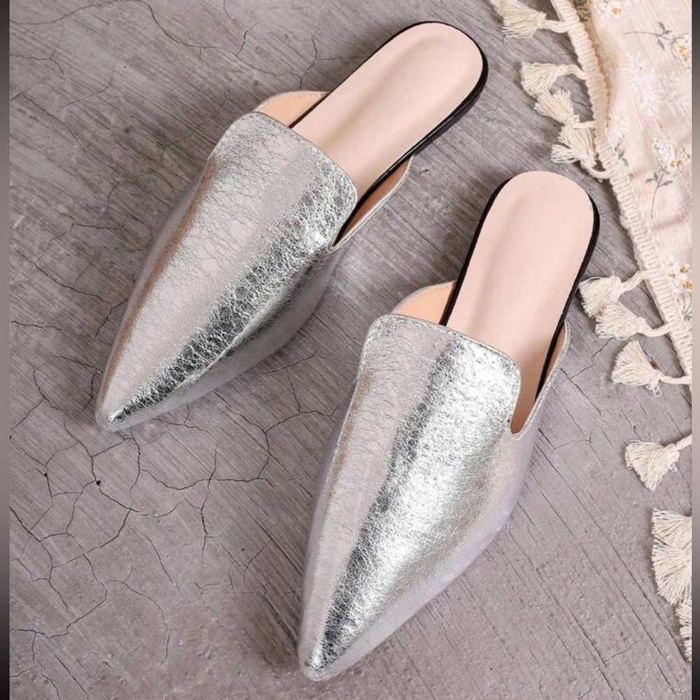 Women’s silver pointed toe mules